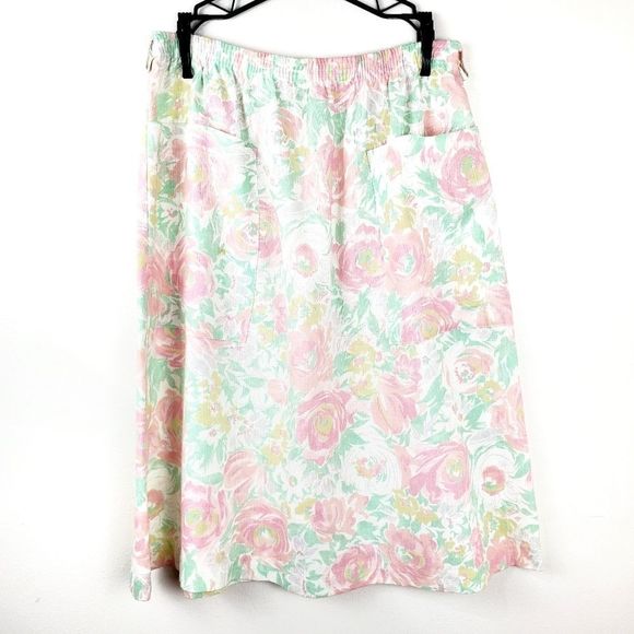 Vintage Medium Pastel Floral Skirt - Picture 1 of 6